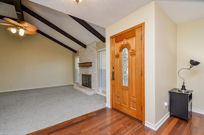 Building Photo - 2731 River Birch Dr