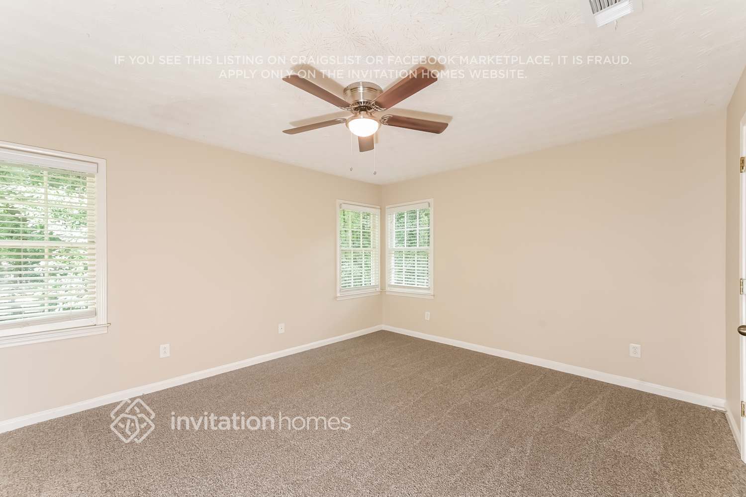 Building Photo - 2110 Amber Creek Dr