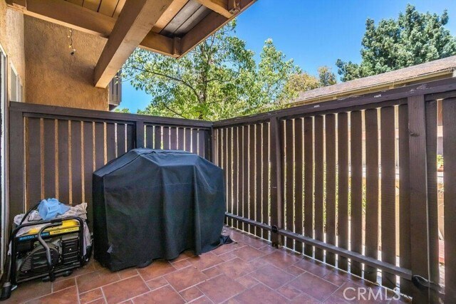 Building Photo - 18350 Hatteras St