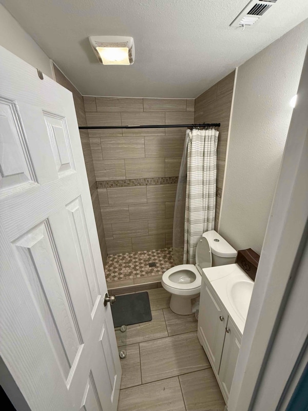 Building Photo - 2334 W Denman St