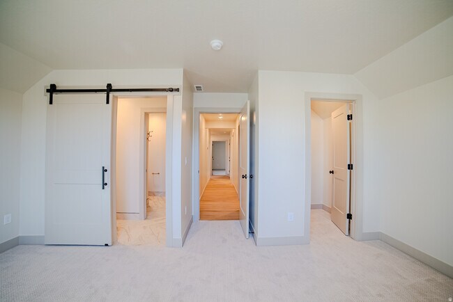 Building Photo - 793 S 350 E