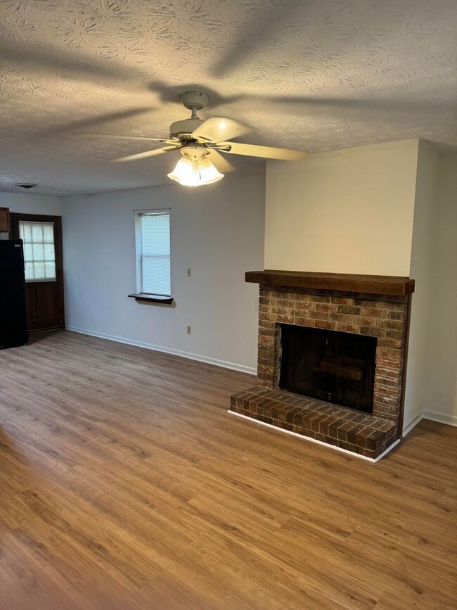 Building Photo - 117-117 Bayberry Ct