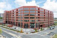 Building Photo - 300 E 36th St