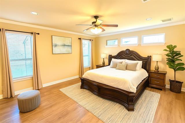 Building Photo - 2403 Rosemary Ln