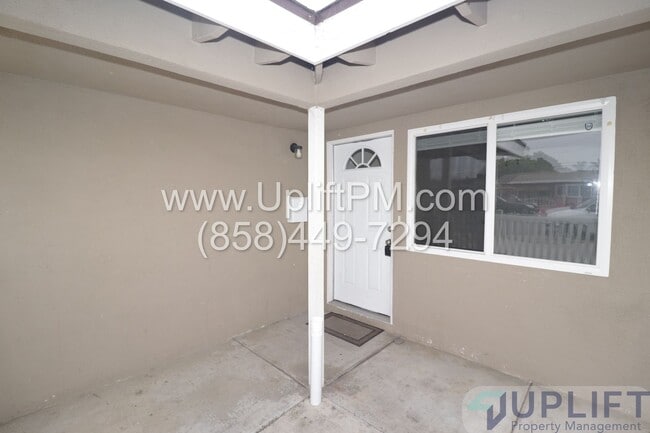 Building Photo - Jefferson Ave (772)