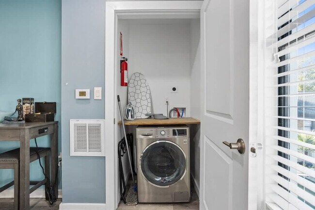 Building Photo - 2620 Arbor St