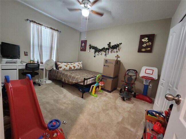 Building Photo - 511 Big Sioux Ct