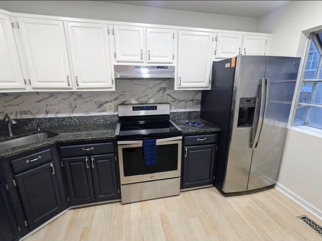 Building Photo - 2388 Branleigh Park Ct