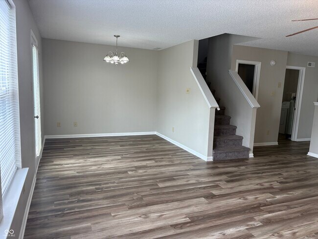 Building Photo - 5985 Claymont Blvd