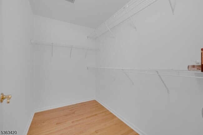 Building Photo - 59 Taft Ln