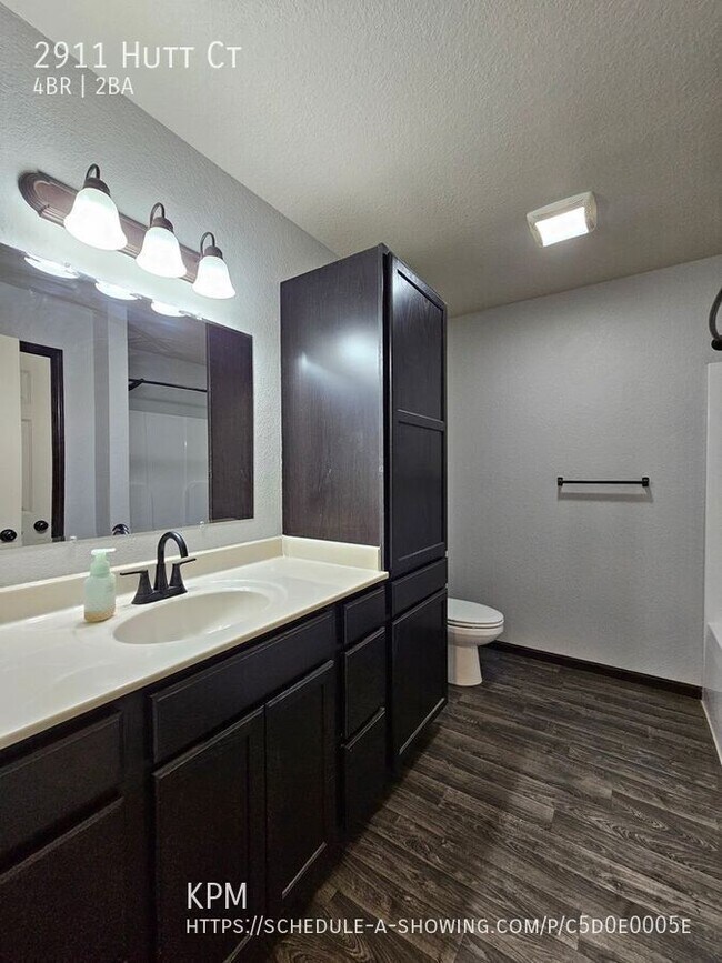 Building Photo - 2911 Hutt Ct