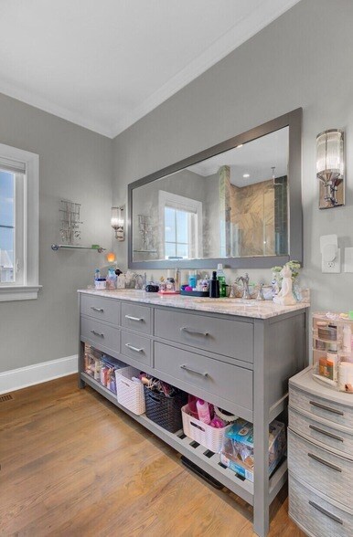 Building Photo - 315 Ashley Ave