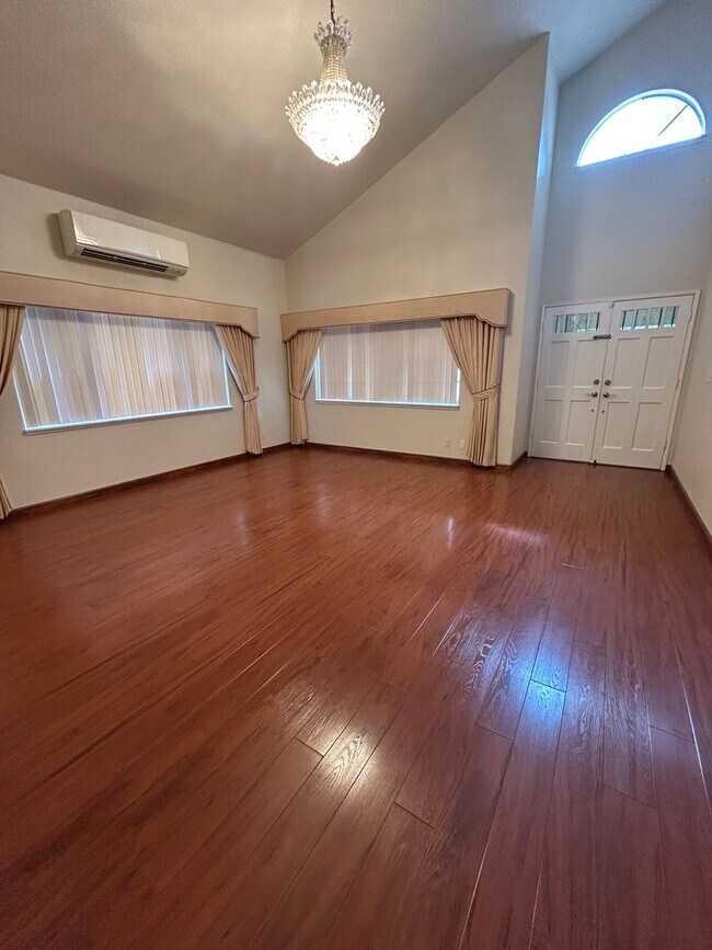 Building Photo - Available on 05/14/26, 2248 sq ft, 4 Bedrooms, 2.5 Baths, 2-car garage at Aeloa Subdivision in Ka...