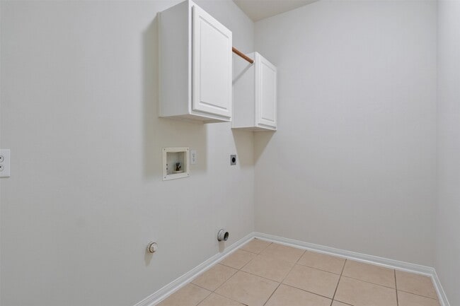 Building Photo - 2126 Fortuna Bella Dr