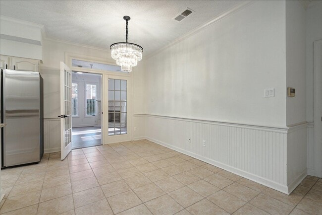 Building Photo - 7215 Plantation Cir