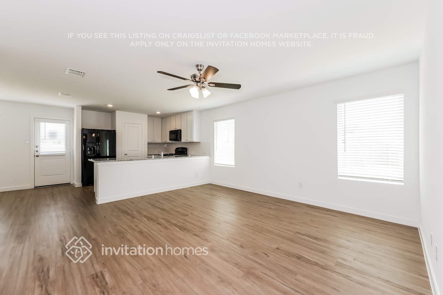 Building Photo - 4900 Old Ember Ln