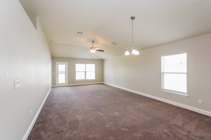 Building Photo - 1034 S Glen Meadow Loop