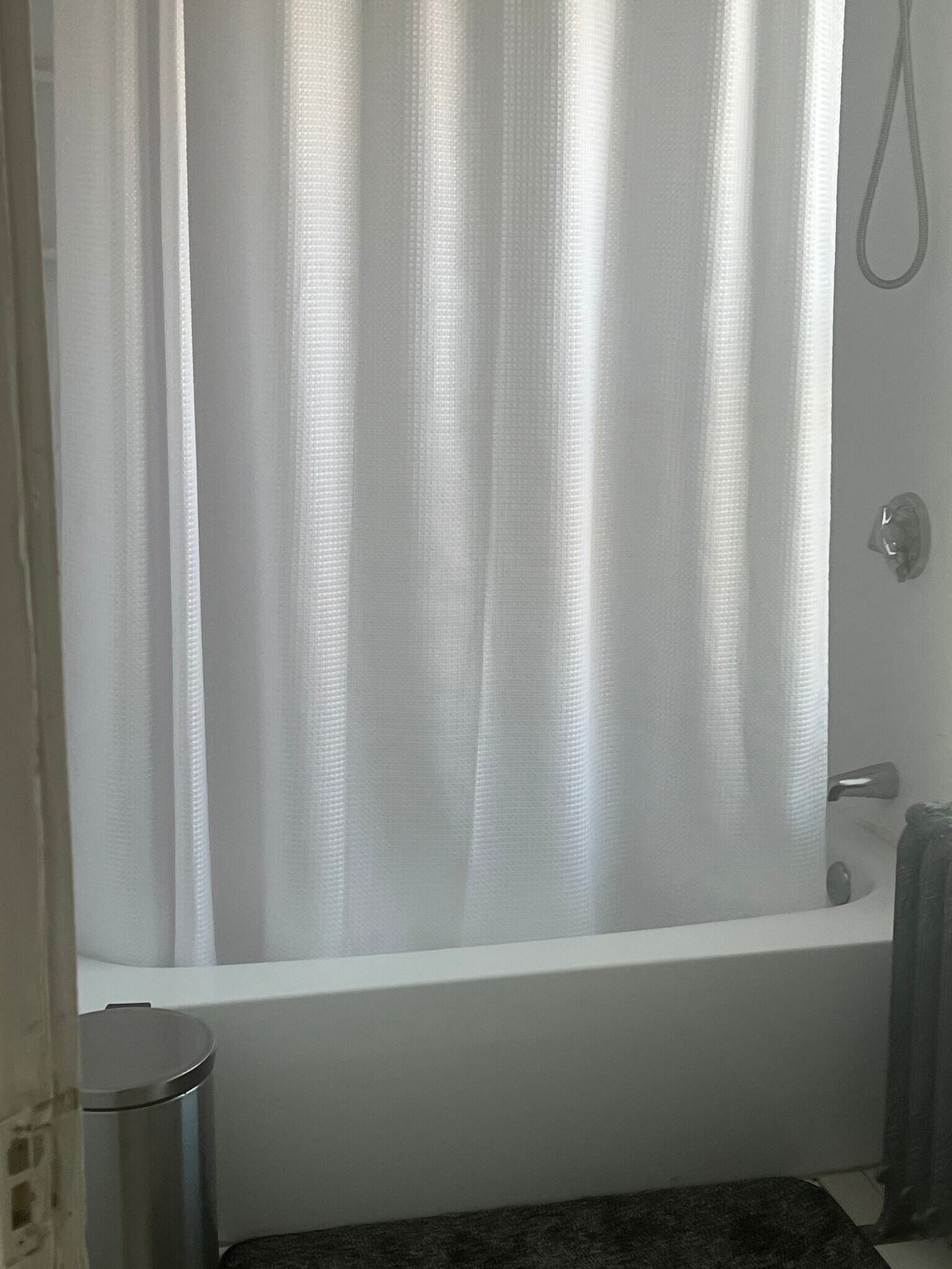 Building Photo - 3 Chamblet St