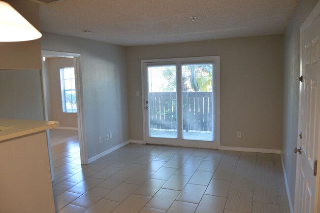 Primary Photo - 1 Bedroom/1 bathroom 1st Floor condo with ...