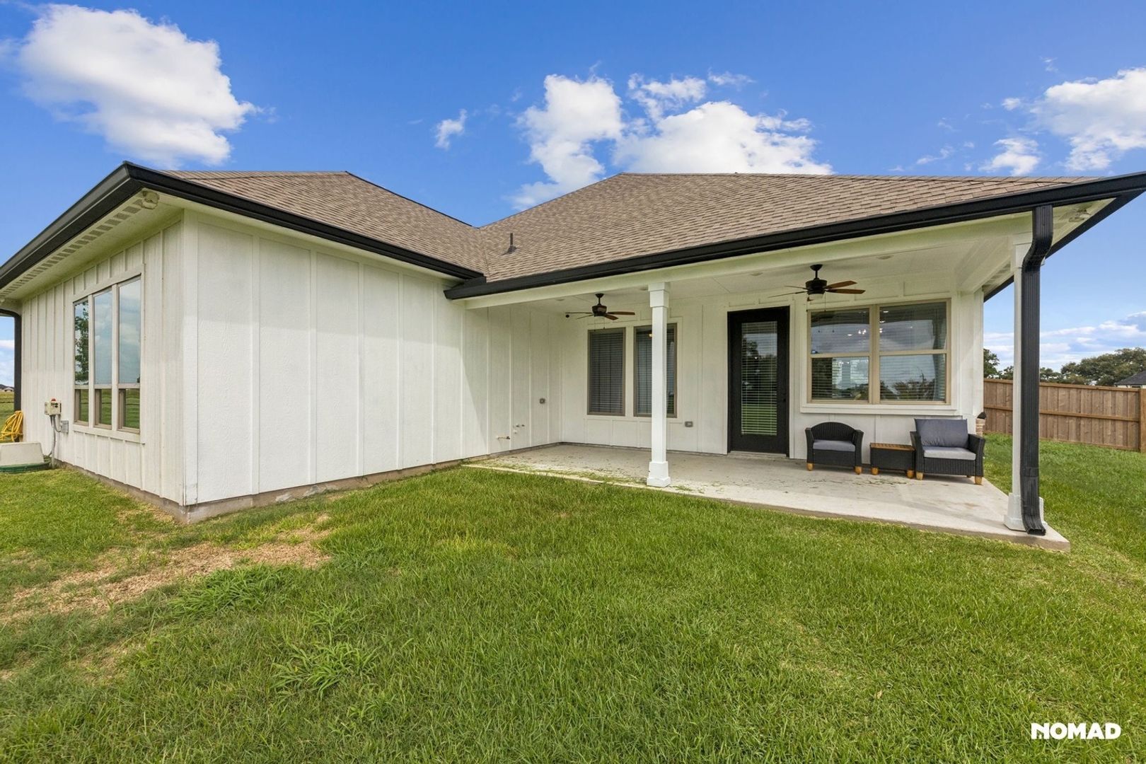 Building Photo - 1420 Palomino Trail