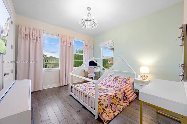 Building Photo - 1465 Bursera Ter