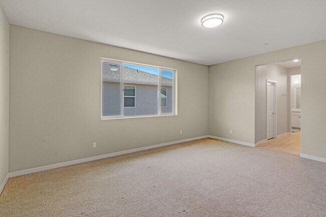 Building Photo - Modern 4BR Sacramento Home with Exclusive Clubhouse!