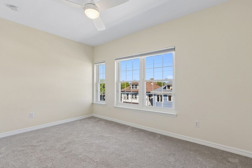 Building Photo - 506 N Liberty St