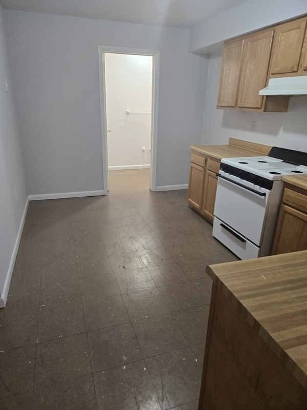Building Photo - 3601 N 21st St