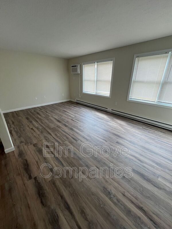 Building Photo - 25 Indian Brook Cir