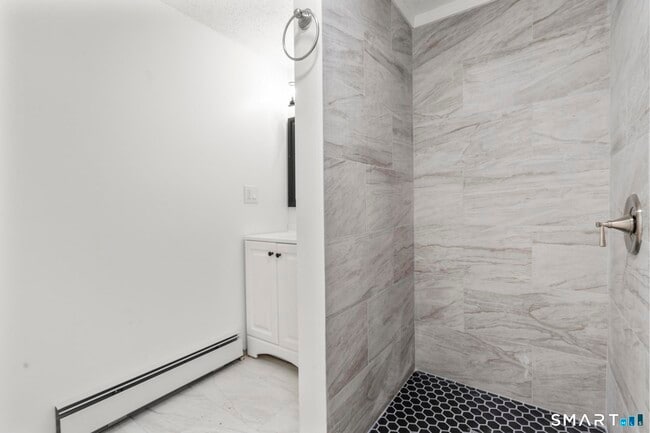 Building Photo - 26 Mc Lean St