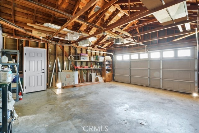 Building Photo - 1403 E Chalynn Ave