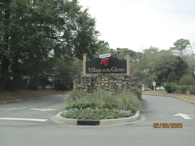 Building Photo - 144 Scotch Broom Dr