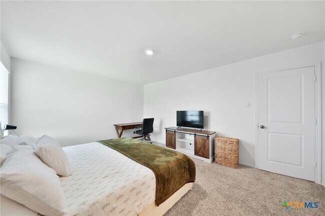 Building Photo - 378 Geode Glen