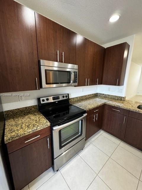 Building Photo - 4017 SW 149th Ct