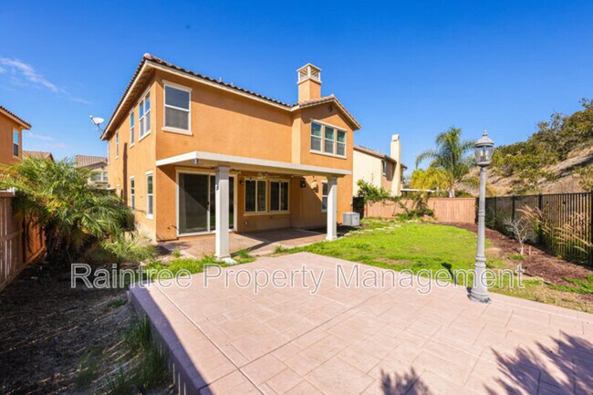 Building Photo - 1735 Avenida Regina