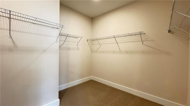 Building Photo - 2611 Alcovy Trl NE