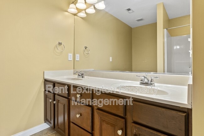 Building Photo - 4464 Stuart Hall Blvd