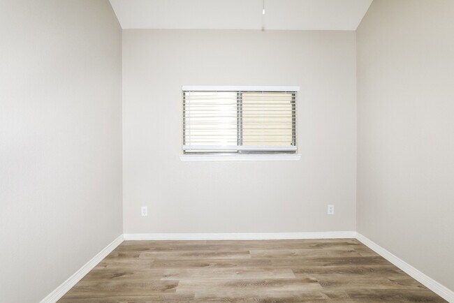 Building Photo - Charming 3-Bedroom Home in Conroe, TX