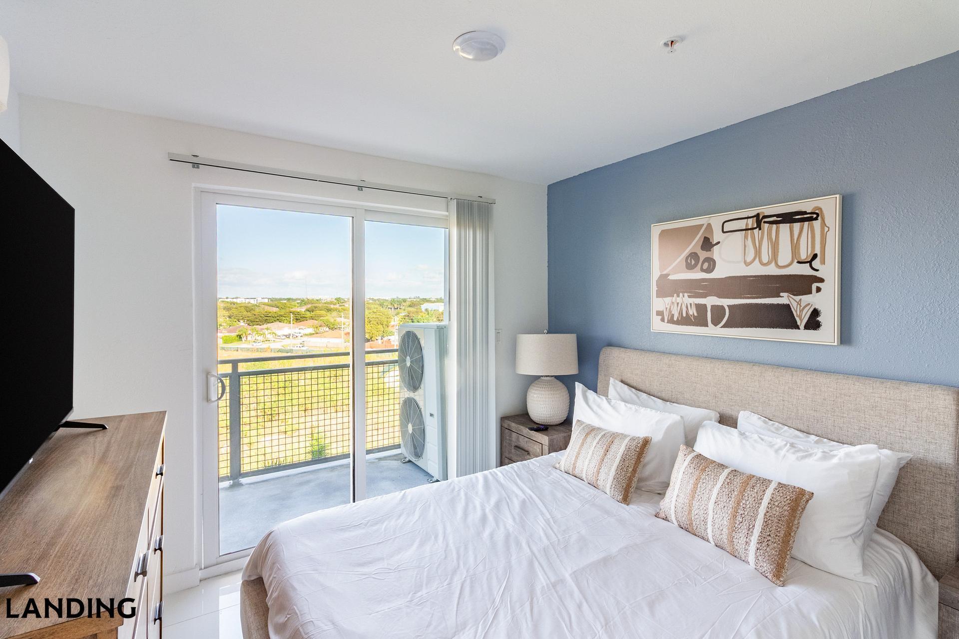 Building Photo - 25850 SW 140th Ct