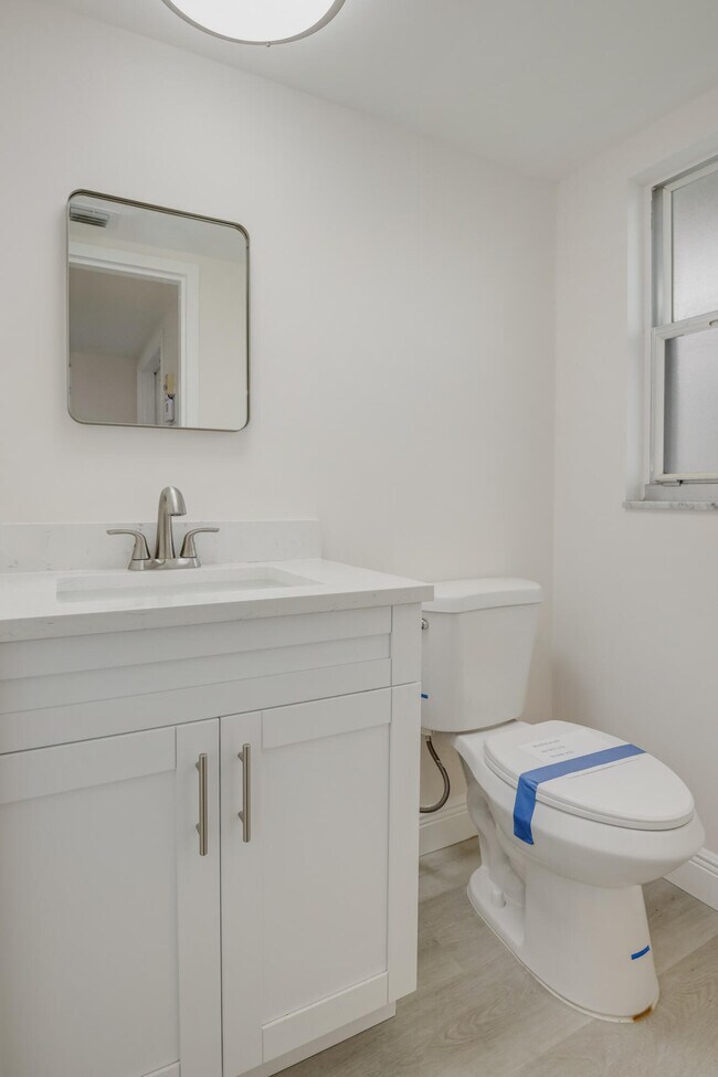 Building Photo - 3595 Birdie Dr