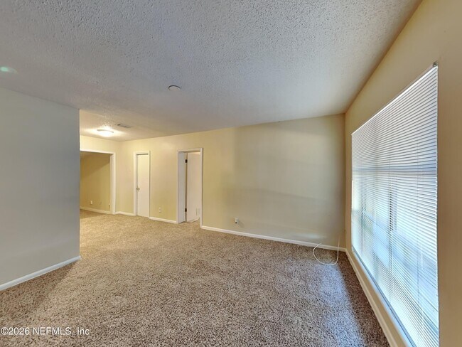 Building Photo - 237 Blairmore Blvd E