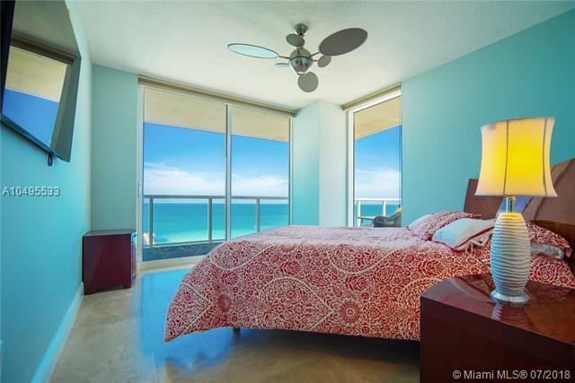 Building Photo - 16699 Collins Ave