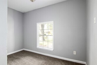 Building Photo - 7244 Rhobell St