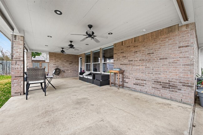 Building Photo - 20827 Rose Crossing Ln