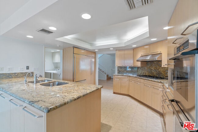 Building Photo - 23454 Park Hermosa