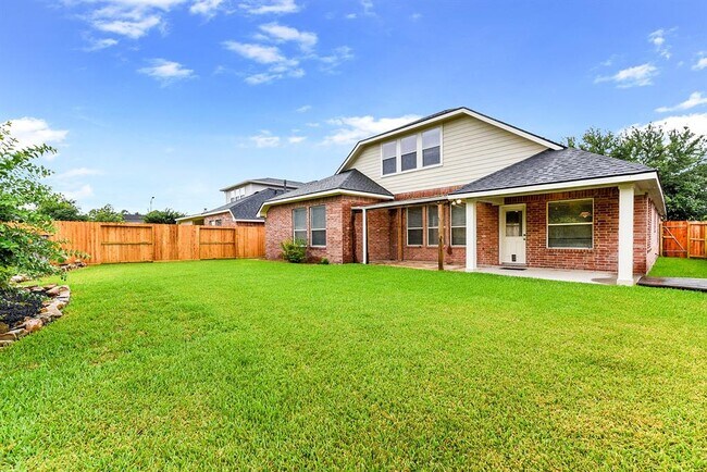 Building Photo - 28259 Daystrom Ln