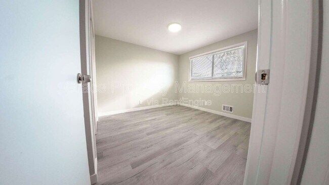 Building Photo - 11938 Keough Dr