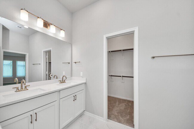 Building Photo - 21239 Speckled Trout Ln