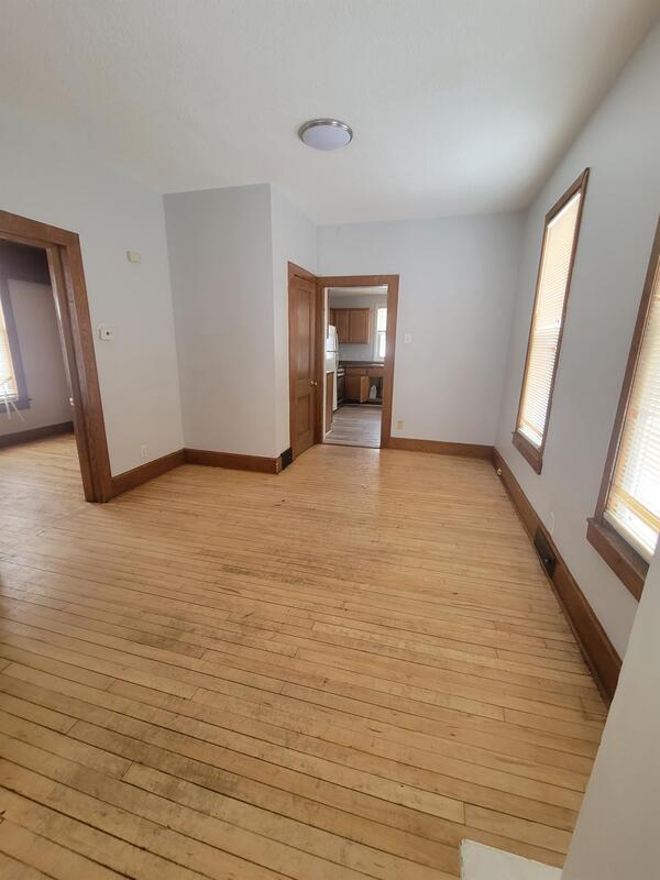 Building Photo - 1093 Euclid St
