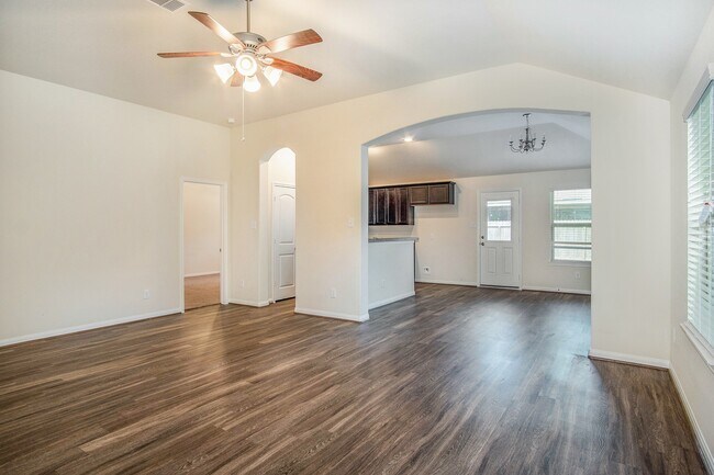 Building Photo - 13006 Lazy Ln